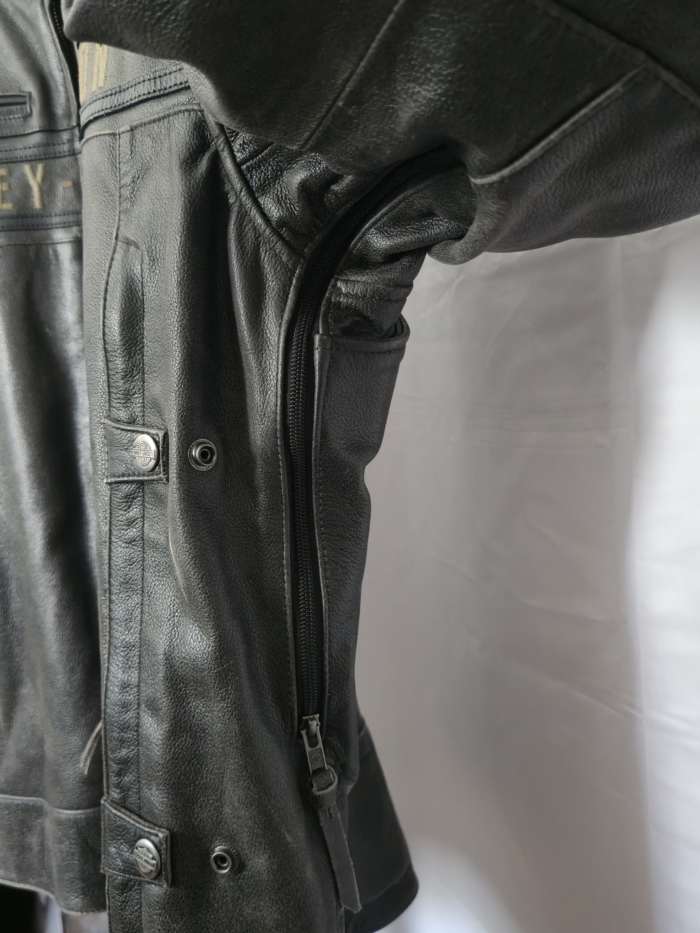 Harley-Davidson Men’s Black Leather Motorcycle Jacket (Size 3XL 54-56) - Picture 9 of 16